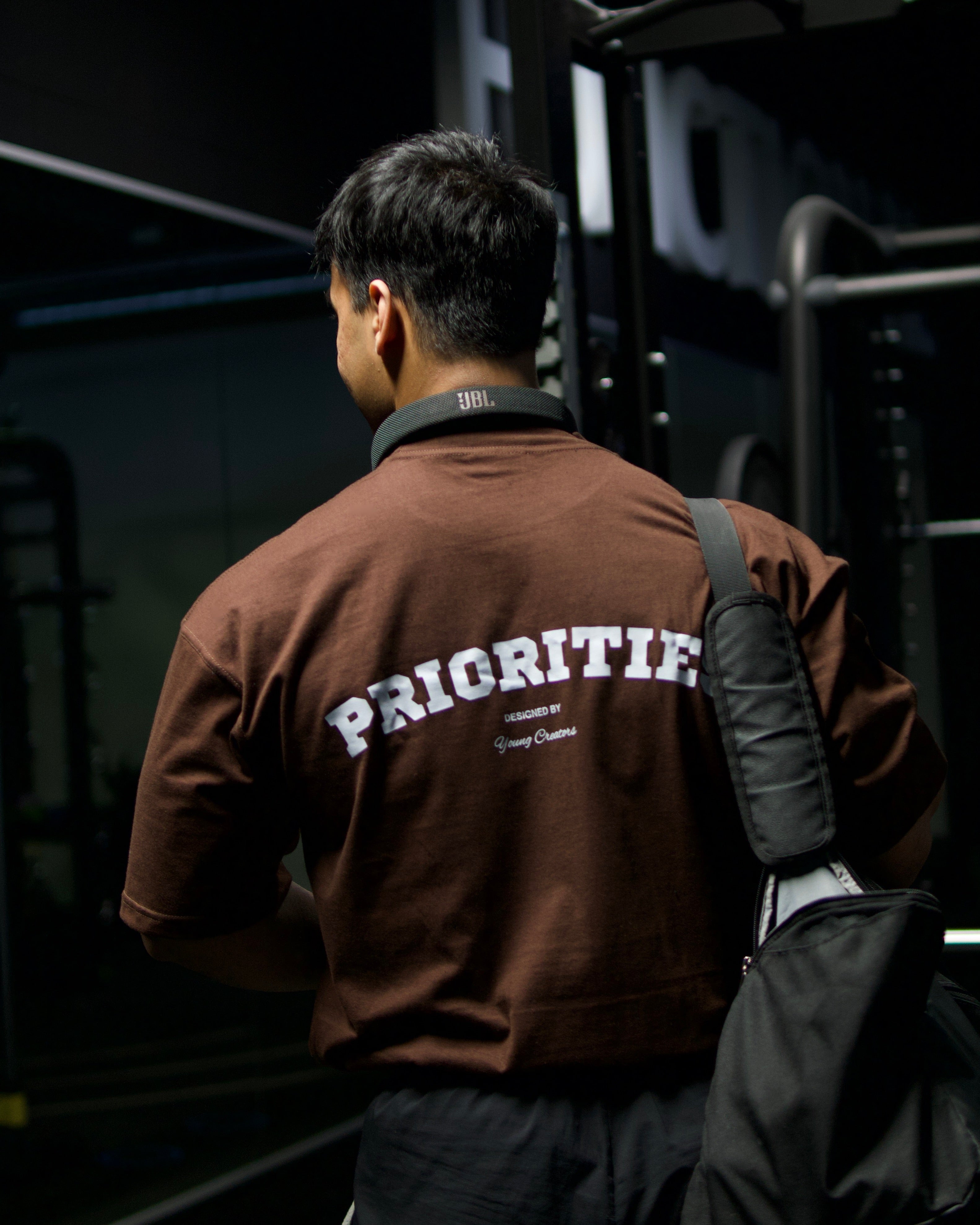 PRIORITIES Gym Shirt - Dark Brown